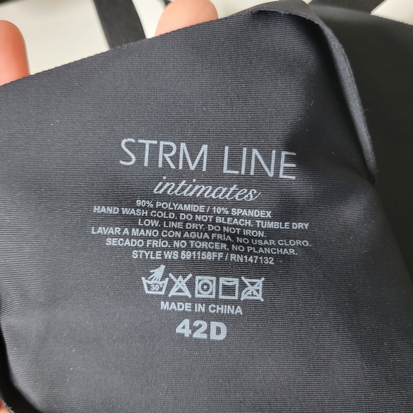 Strm Line Intimates Bra - Picture 2 of 4
